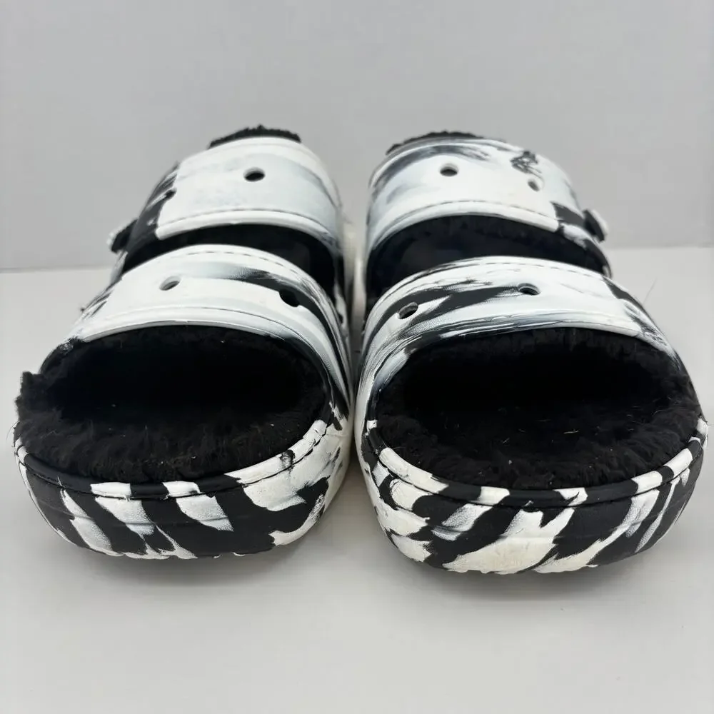 Crocs Classic Cozzzy Sandals Mens Size 14 Faux Fur Lined Black‎ White Marbled